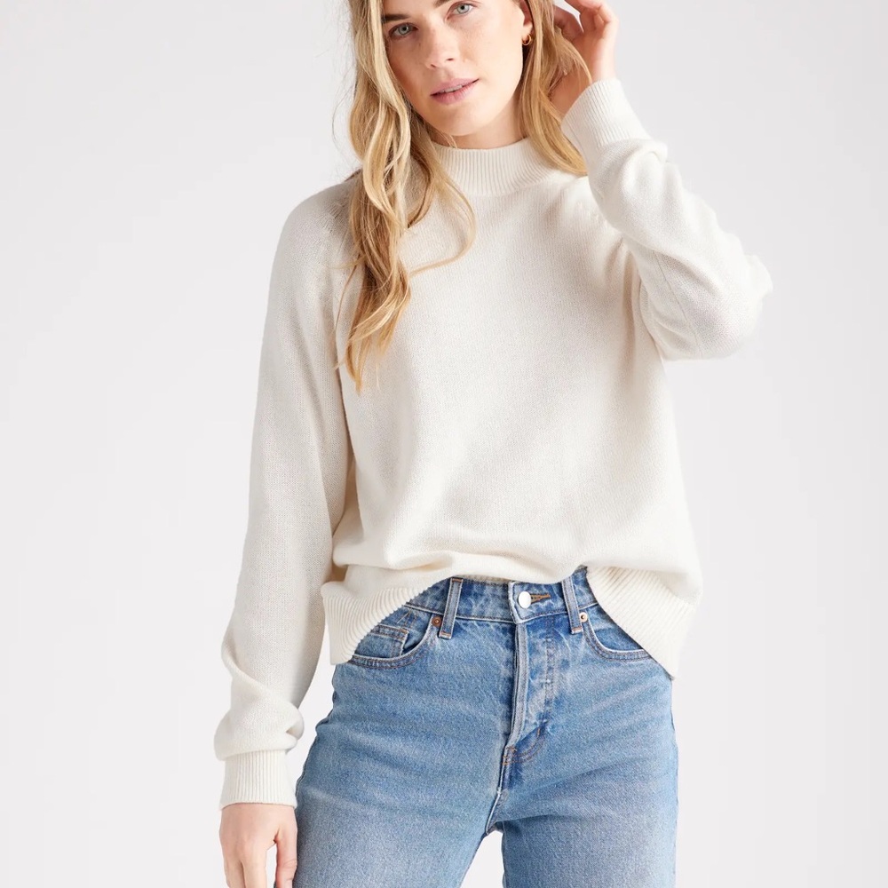 Vintage Cherry Six turtleneck pullover